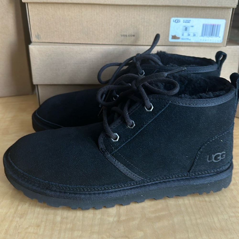 Ugg Women’s Neumel Boot